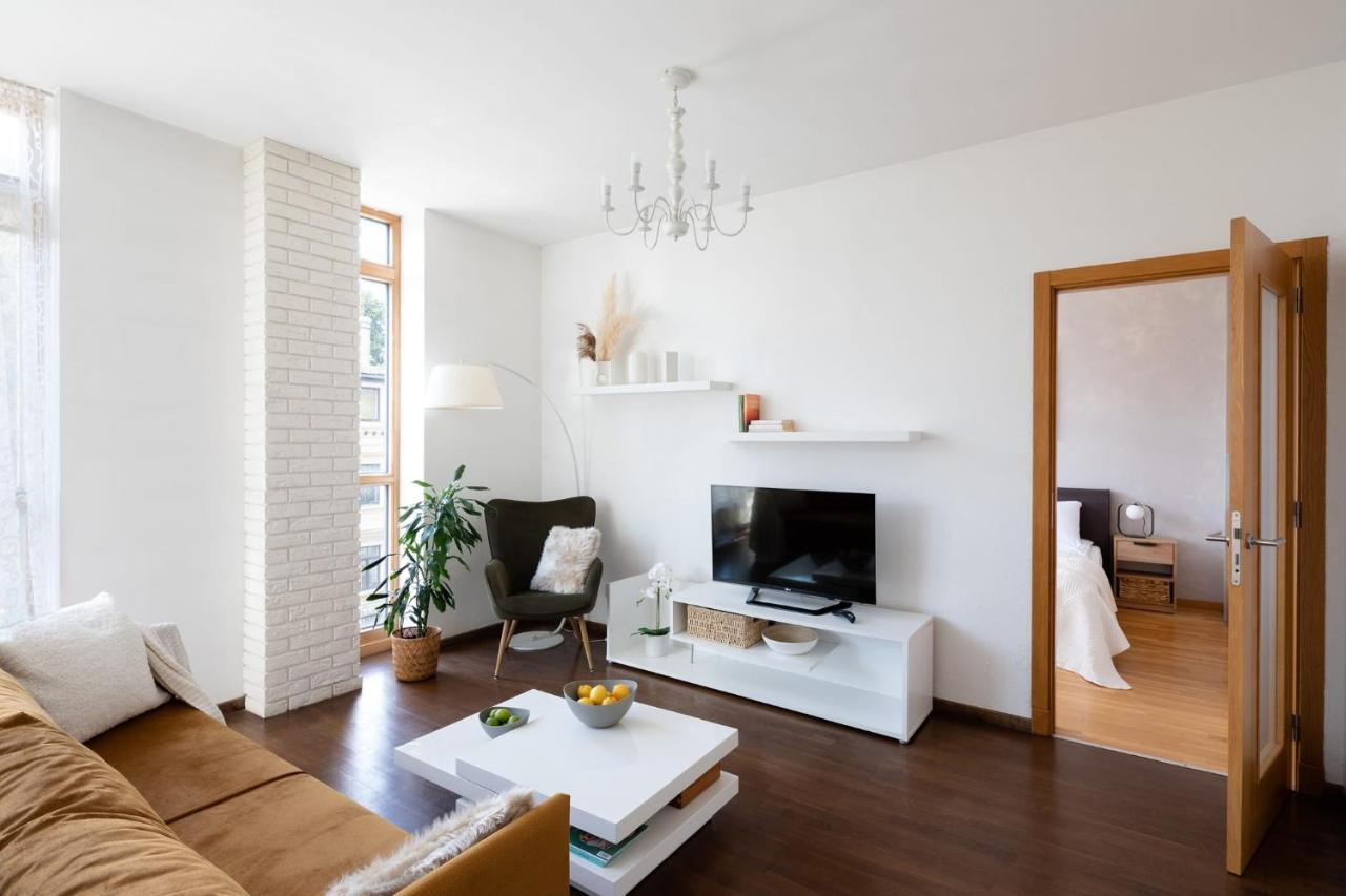 Ziedondarza Park One Bedroom Apartment With Balcony 리가 외부 사진
