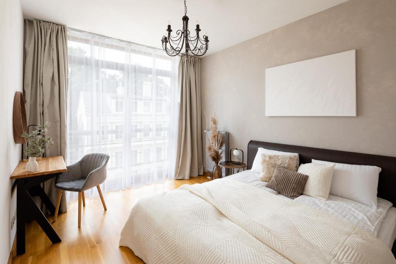 Ziedondarza Park One Bedroom Apartment With Balcony 리가 외부 사진