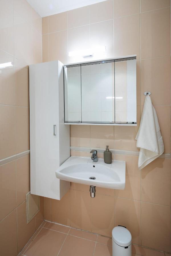 Ziedondarza Park One Bedroom Apartment With Balcony 리가 외부 사진