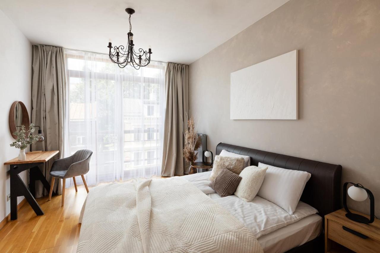 Ziedondarza Park One Bedroom Apartment With Balcony 리가 외부 사진