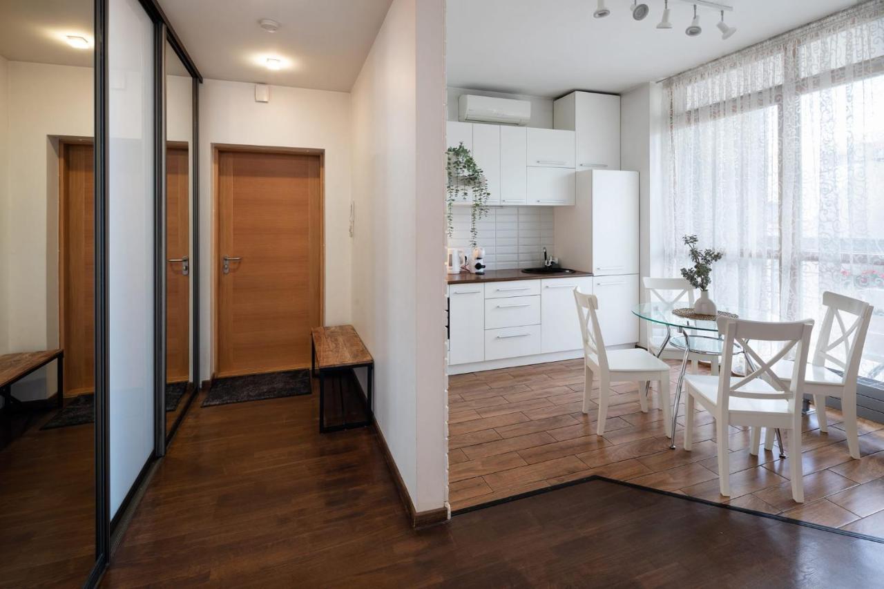 Ziedondarza Park One Bedroom Apartment With Balcony 리가 외부 사진