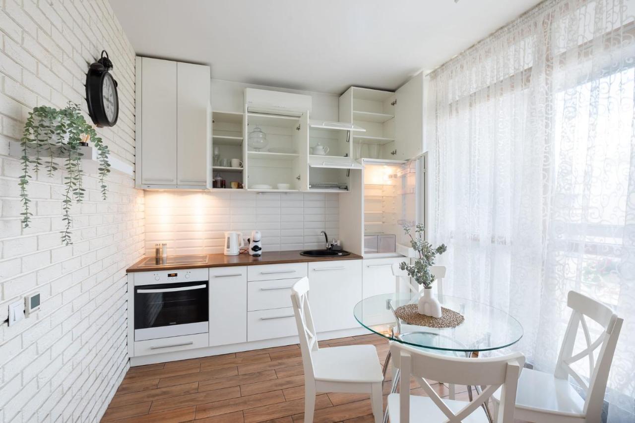 Ziedondarza Park One Bedroom Apartment With Balcony 리가 외부 사진